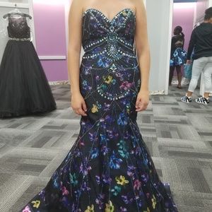Prom dress